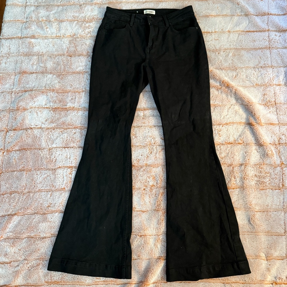 Shyanne Classic Black Denim